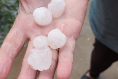Granizo en mano